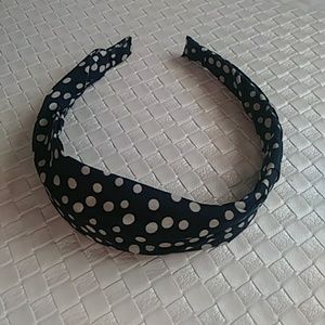 Retro style polka dot headband